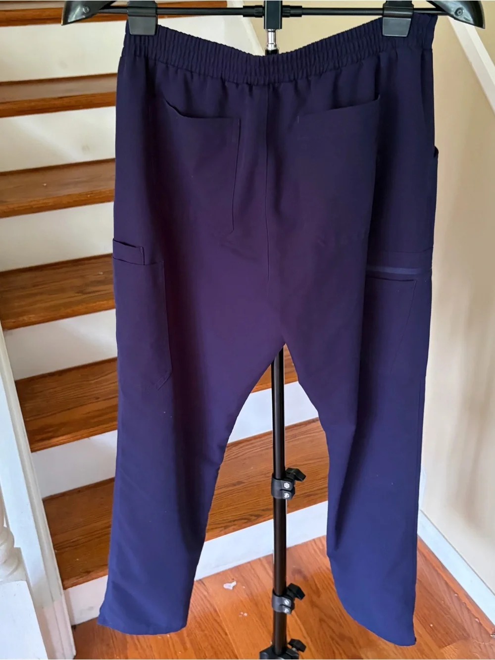Figs Technical Collection Mens Blue Elastic Waist Cargo Scrub Pants Size M EUC